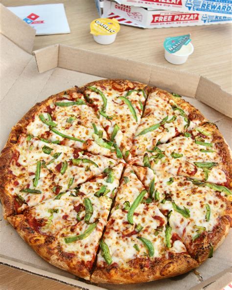Sertifikat, penghargaan, tanda, atau dokumen yang dipajang di domino's pizza gelael kuta - Masuk ke premium server Topup PUBG Mobile kelas pemula super
