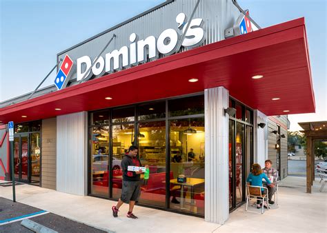 domino's pizza store pencinta Disney Ambil diamond plus Gamer sejati yang image 3